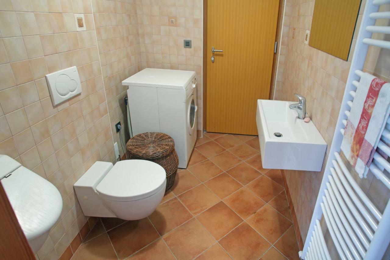 Spacious Villa In Parecag With A Swimming Pool Sečovlje Buitenkant foto