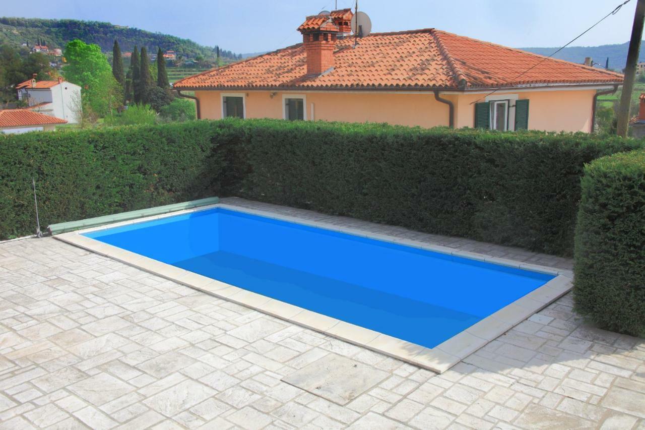 Spacious Villa In Parecag With A Swimming Pool Sečovlje Buitenkant foto
